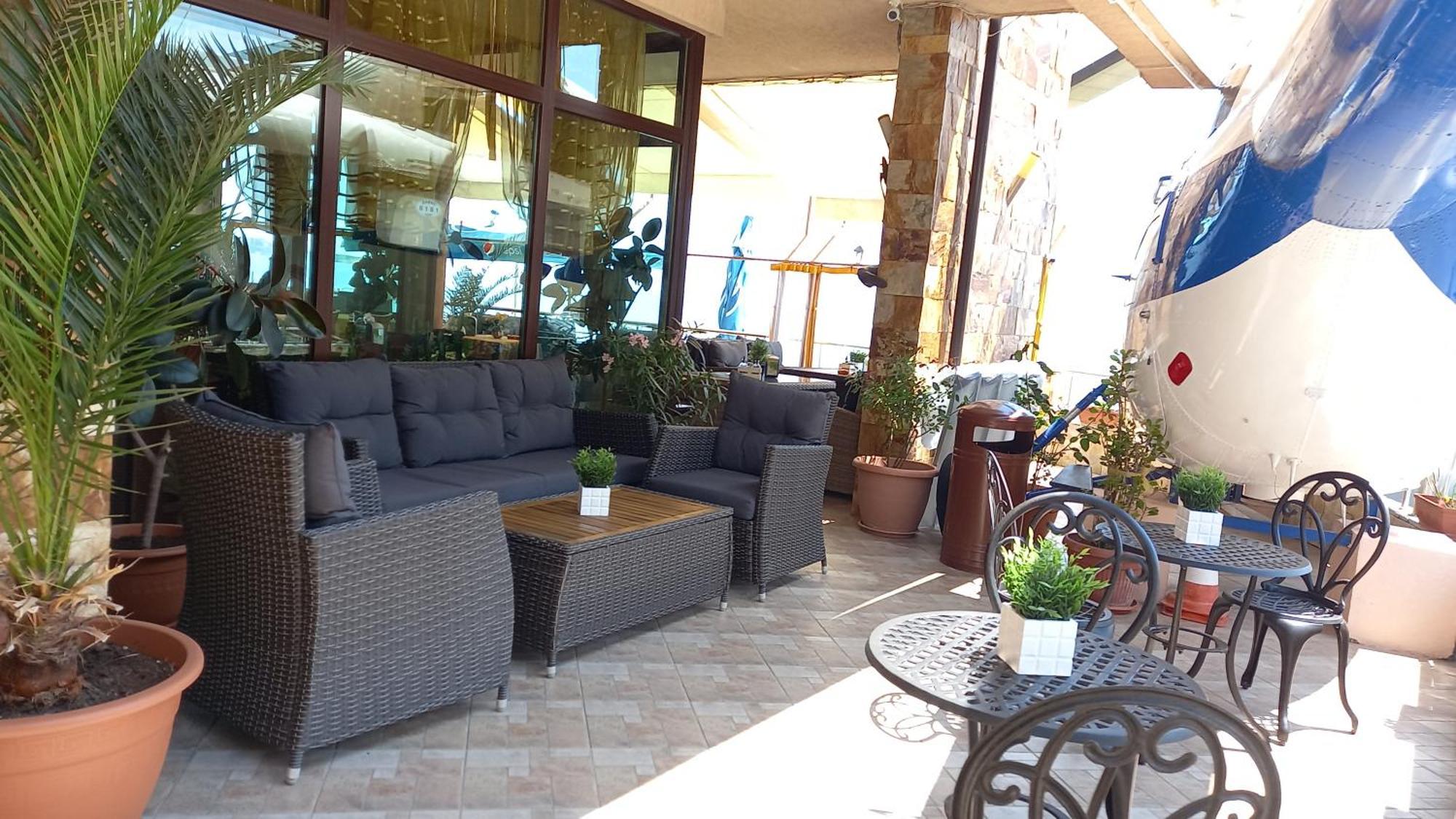 Hotel Blian Rawda Zewnętrze zdjęcie